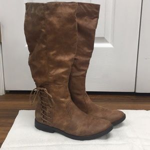 Rampage Boots Size 7 1/2